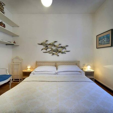 Casa Balcony Apartment Варена Екстериор снимка