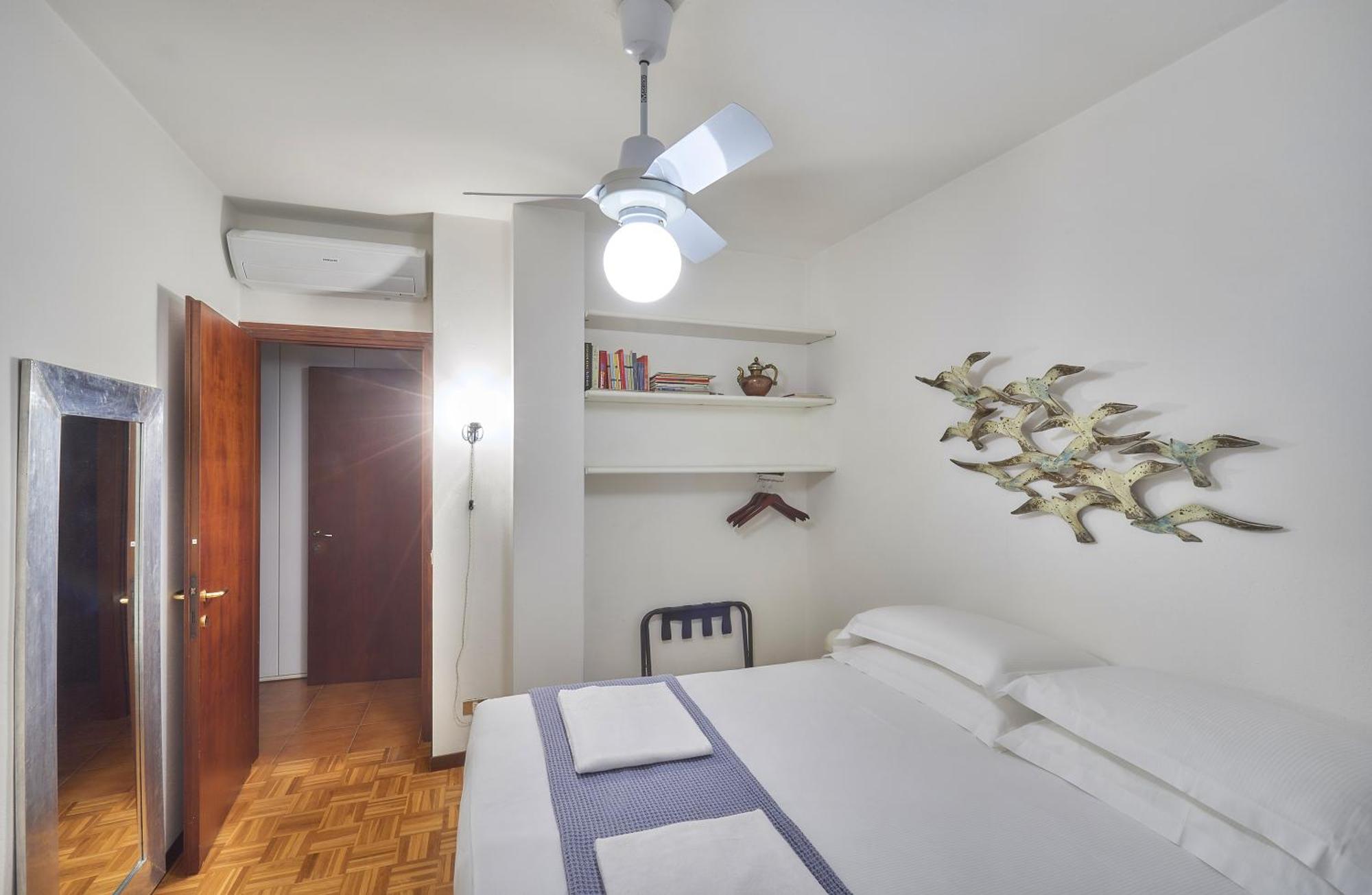 Casa Balcony Apartment Варена Екстериор снимка
