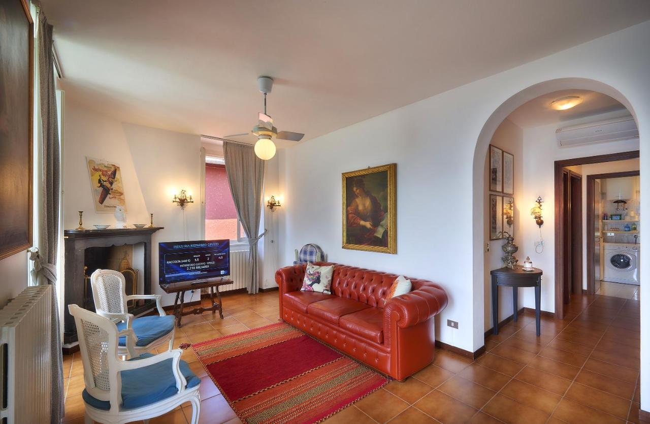 Casa Balcony Apartment Варена Екстериор снимка