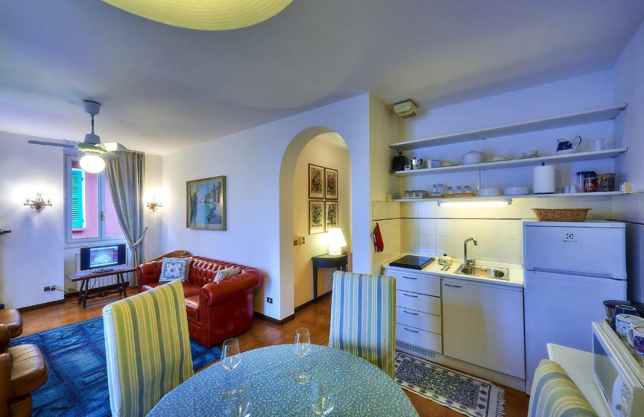 Casa Balcony Apartment Варена Екстериор снимка